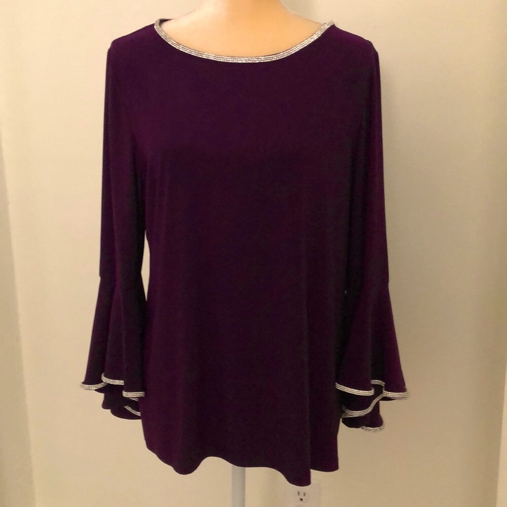 Prelude Women’s Top XL  Rhinestones on neckline & sleeves